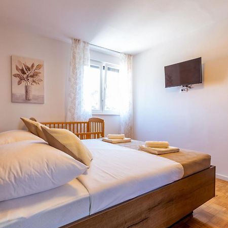 Apolon 2Bdr Apartment With Balcony Zadar Ngoại thất bức ảnh