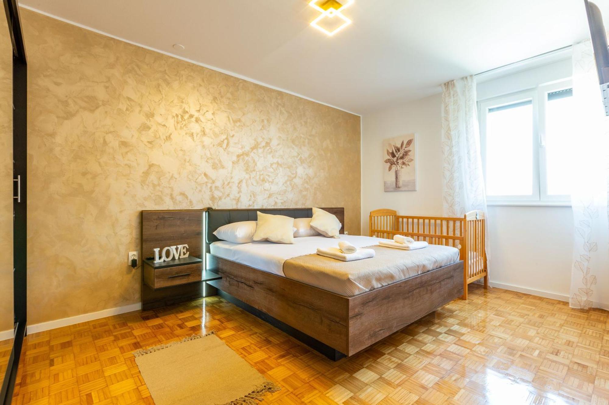Apolon 2Bdr Apartment With Balcony Zadar Ngoại thất bức ảnh